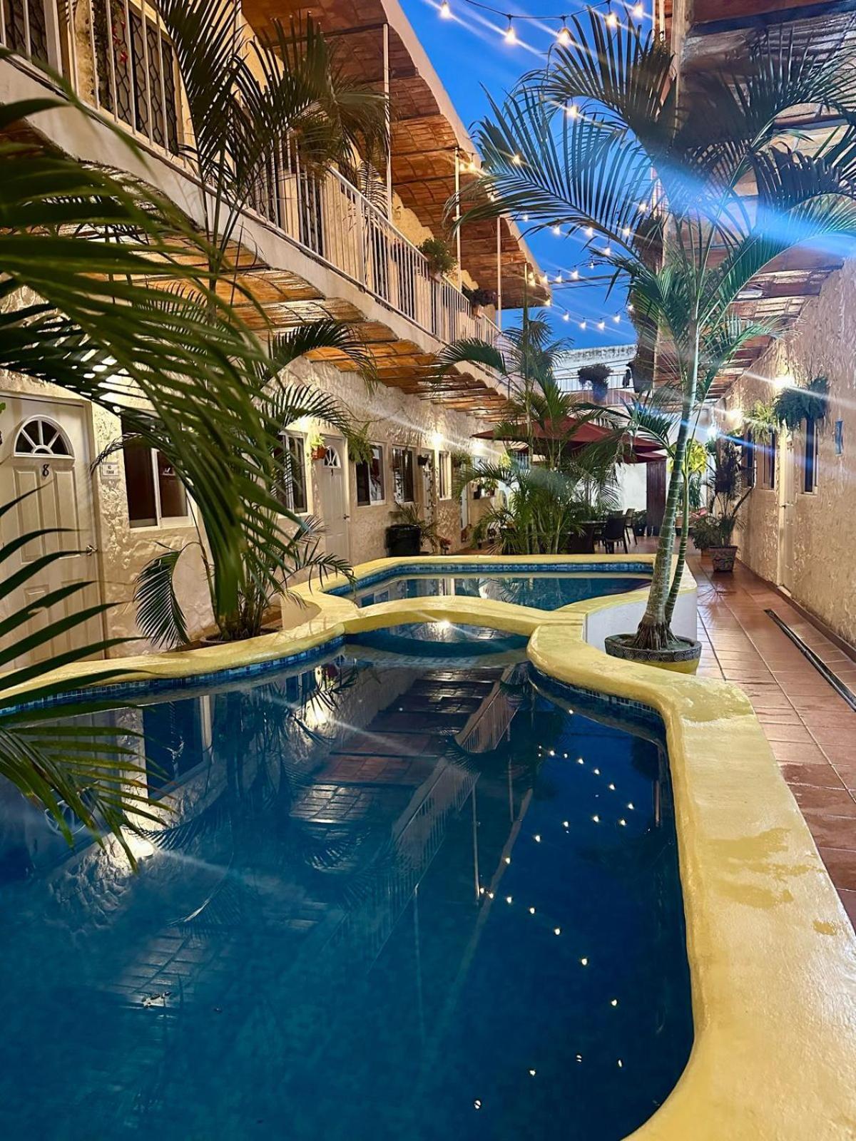 Bungalows Las Glorias Rincon de Guayabitos Exterior photo